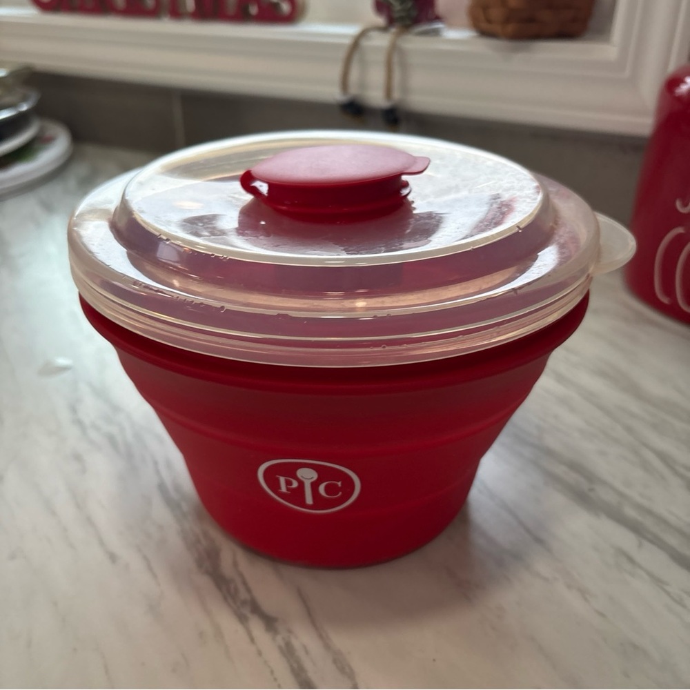 Pampered Chef Red Collapsible Storage Bowl
